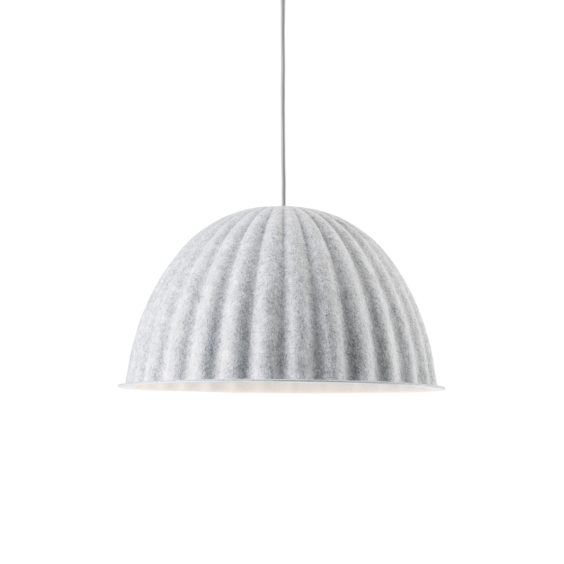 The medium Under the Bell Pendant Lamp from Muuto in white melange.