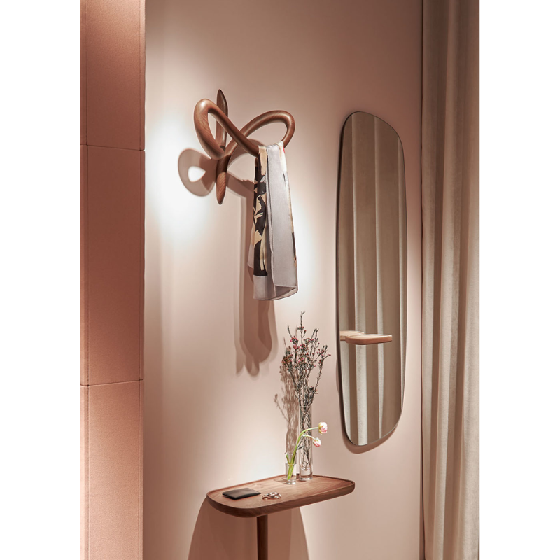 The large Vertigo Wall Hanger from Nomon in a bathroom.