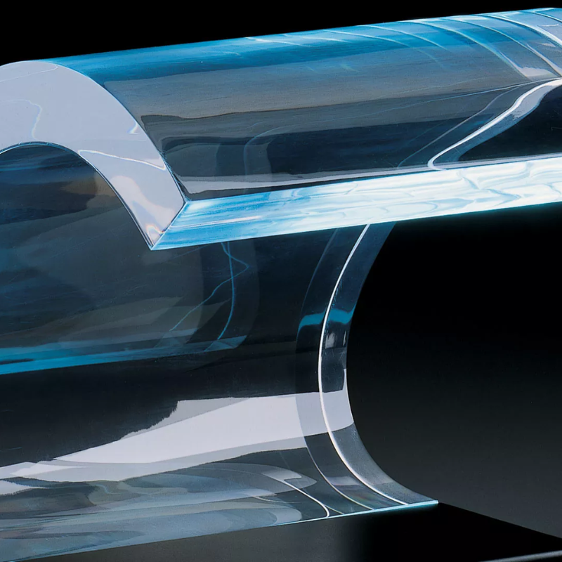 The Acrilica Table Lamp from Oluce close up.