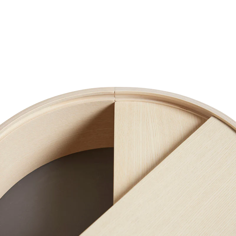 The ARC Side Table from Woud in white pigmented oak close up.