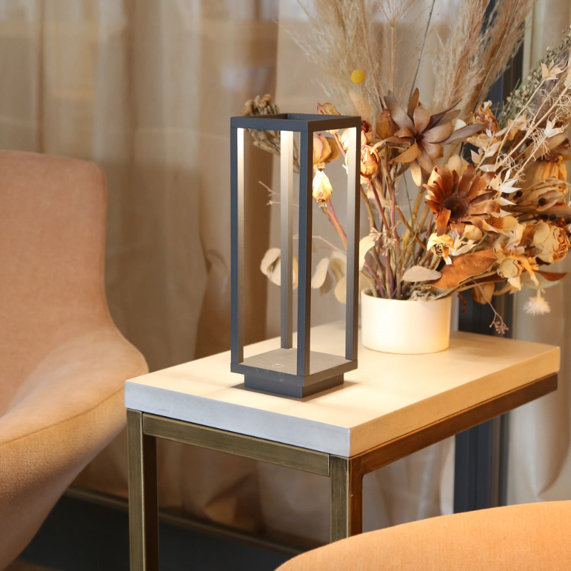 The dark gray Home Pro from Zafferano in a family area.