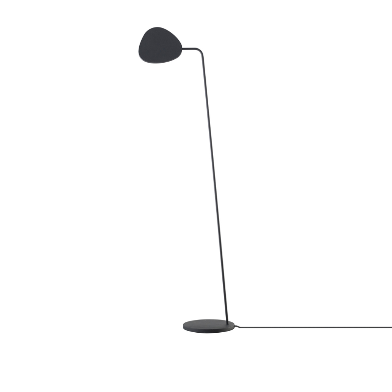 The Leaf Floor Lamp from Muuto in black, tilted.