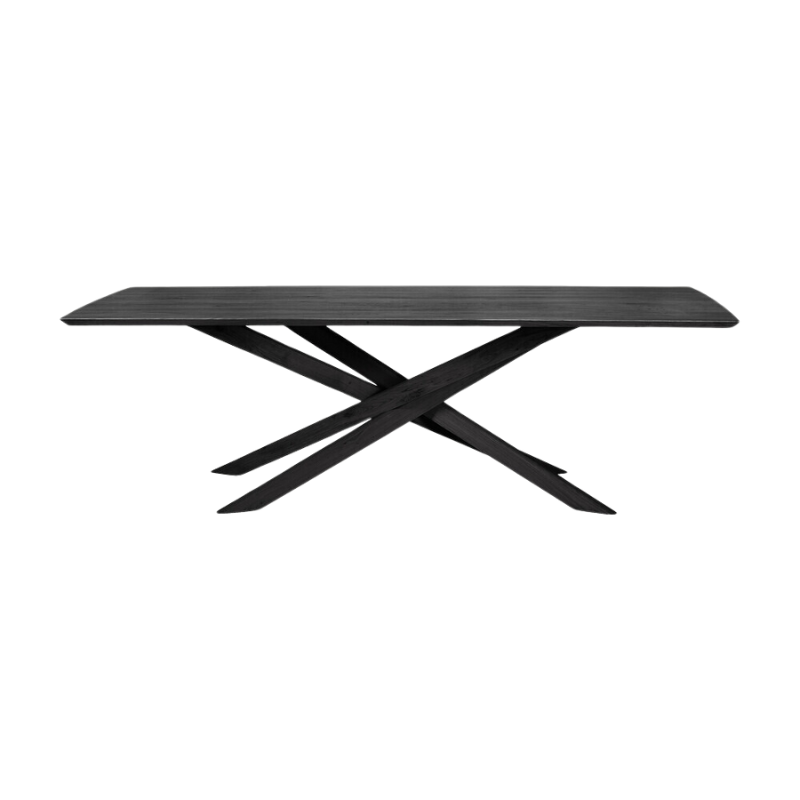 The Mikado rectangular dining table, designed by Alain van Havre, has been one of our most recognizable designs for years. Its sculptural character is the result of a quest to find a balance between functionality and stability. Mikado’s legs interlock like a well-thought-out puzzle.