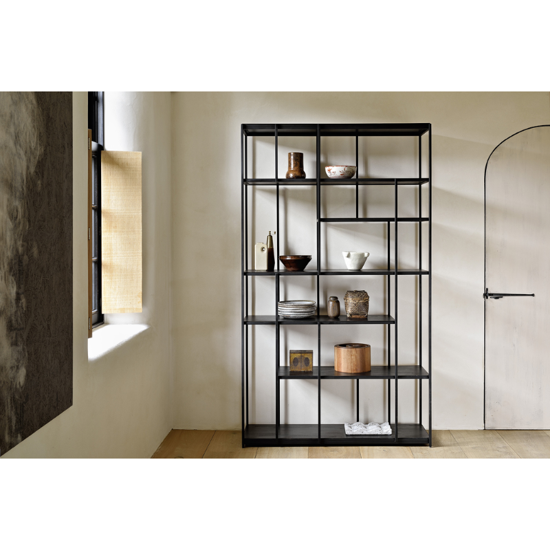 The Studio rack by Alain van Havre was designed to make your office, workshop, studio or lounge a lovely place to spend time in. It becomes even more lovely when adorned with personal objects, some nice plants and a warm light.