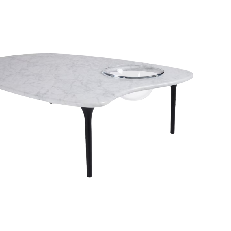 Find your flow with the Cyclade Tables, available in three distinctive organic forms that are striking when used individually or when nested in asymmetrical arrangements. Gabriel Tan found inspiration for the Cyclade Tables in shifting islands, a Pangea-like idea in which they could seamlessly come together and flow apart.