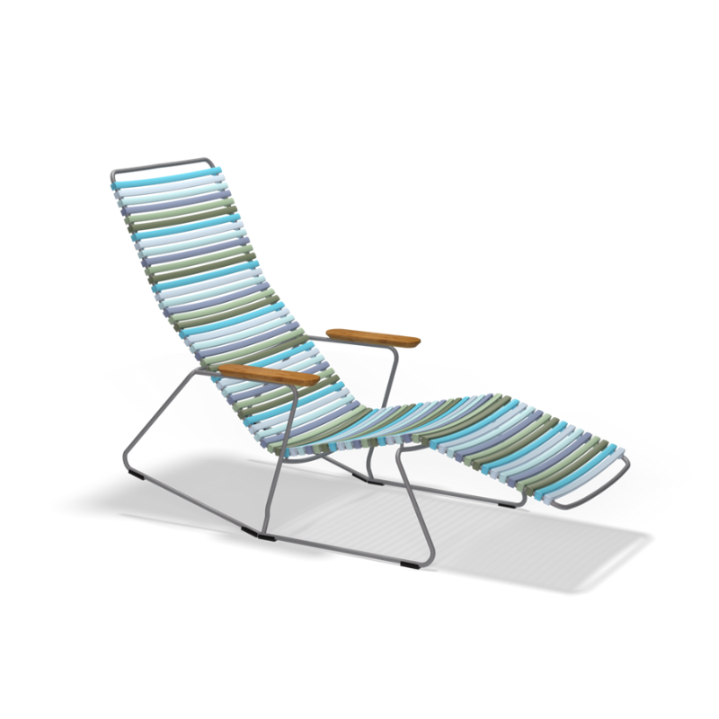 CLICK Sunrocker is a small design experiment that succeeded! You use yourself, your body, as counterpoint and your weight shift determines whether you stay in a sitting or a lying position. Do not touch anything, tear or pull. Just lean forward or back. Sit, lie. That simple.