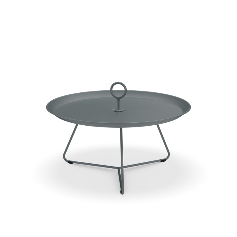 This beautiful, graphic side table can be used in many different ways, individually or in a combination of different sizes and colors. The EYELET Tray tables are easy to move to where they are needed whether it is indoor or outdoor. The EYELET Tray table has a special drain system which keeps the tray free from water after rain. The EYELET Tray table is made in powder coated steel and aluminum with 3 different sizes and 7 different colors.