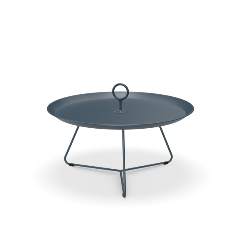 This beautiful, graphic side table can be used in many different ways, individually or in a combination of different sizes and colors. The EYELET Tray tables are easy to move to where they are needed whether it is indoor or outdoor. The EYELET Tray table has a special drain system which keeps the tray free from water after rain. The EYELET Tray table is made in powder coated steel and aluminum with 3 different sizes and 7 different colors.