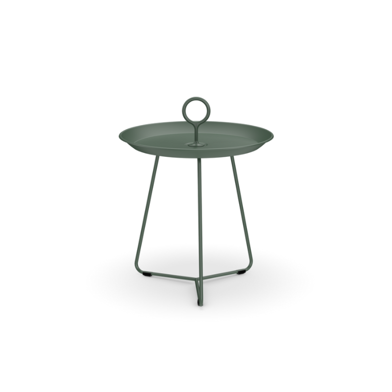 This beautiful, graphic side table can be used in many different ways, individually or in a combination of different sizes and colors. The EYELET Tray tables are easy to move to where they are needed whether it is indoor or outdoor. The EYELET Tray table has a special drain system which keeps the tray free from water after rain. The EYELET Tray table is made in powder coated steel and aluminum with 3 different sizes and 7 different colors.