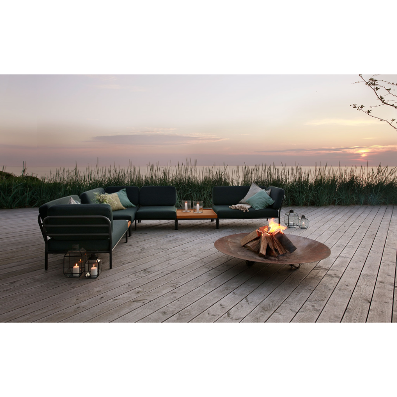 The LEVEL modular lounge collection is all about creating a sense of balance and harmony. The lightweight frame and soft cushions provide a contrast of textures and comfort, while the modular design allows you to mix and match the pieces to create a space that's perfect for you.
