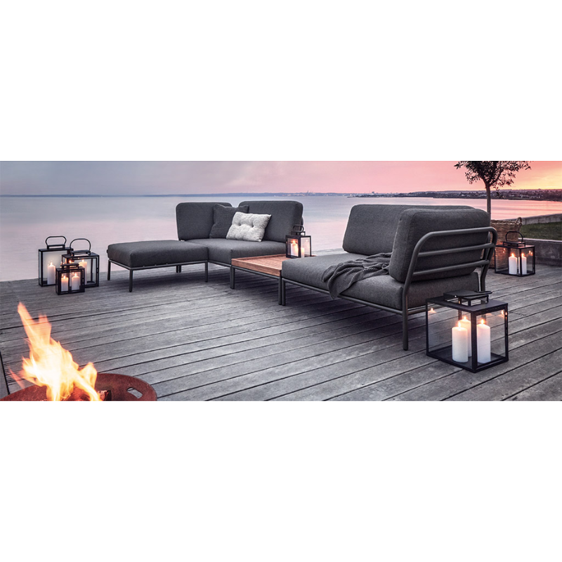 The LEVEL modular lounge collection is all about creating a sense of balance and harmony. The lightweight frame and soft cushions provide a contrast of textures and comfort, while the modular design allows you to mix and match the pieces to create a space that's perfect for you.