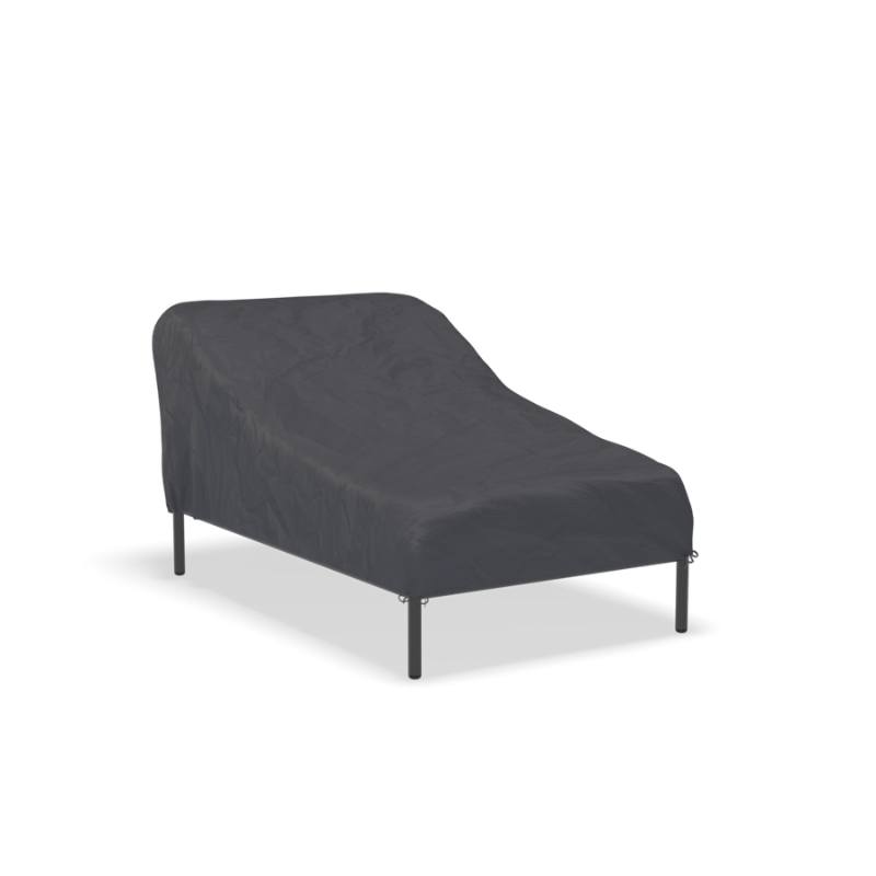 A furniture cover by Houe for the LEVEL Chaiselong.