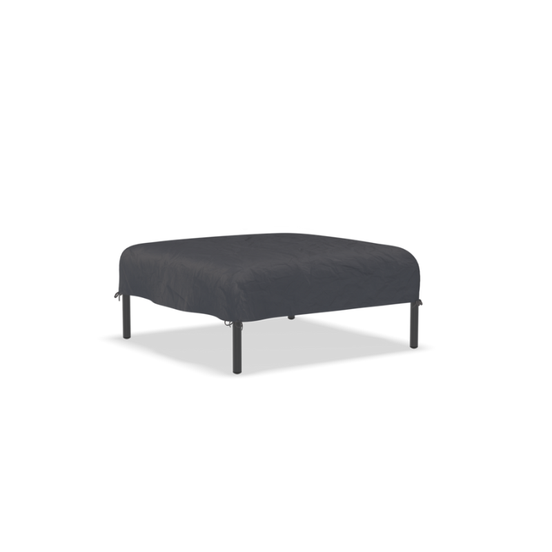 A furniture cover by Houe for the LEVEL Ottoman.