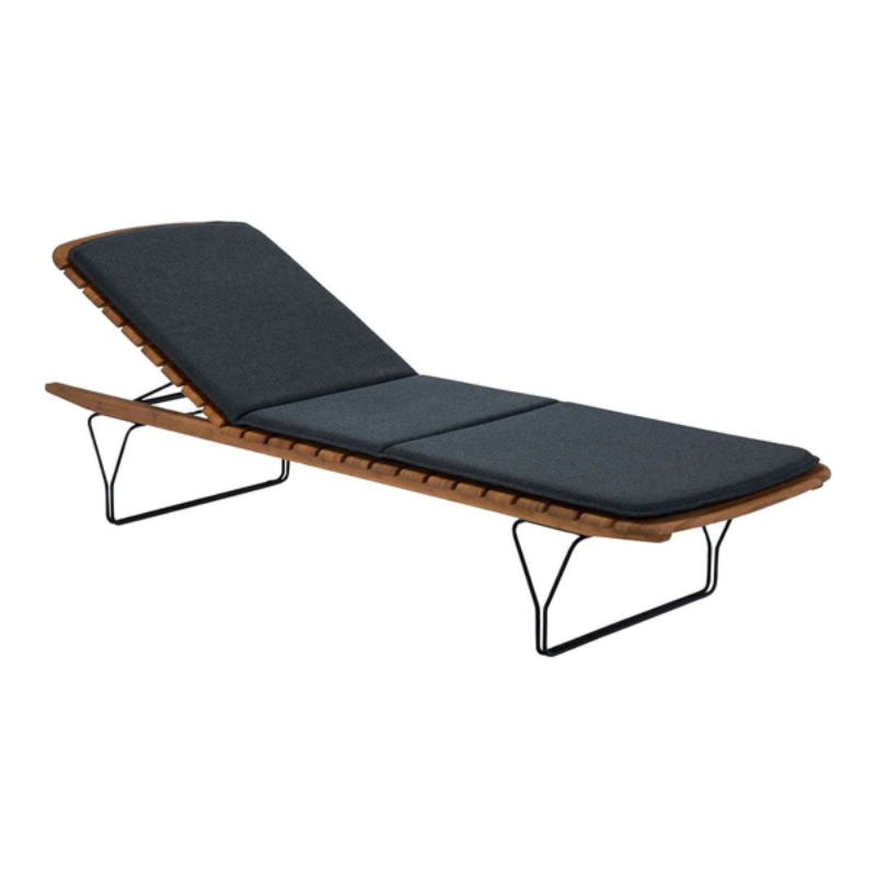 The MOLO Sunbed is made from bamboo lamellas with a decorative leg construction. The surface is made from soft rounded bamboo lamellas combined with a metal frame to lead the mind towards a pier and the relaxed atmosphere by the sea.