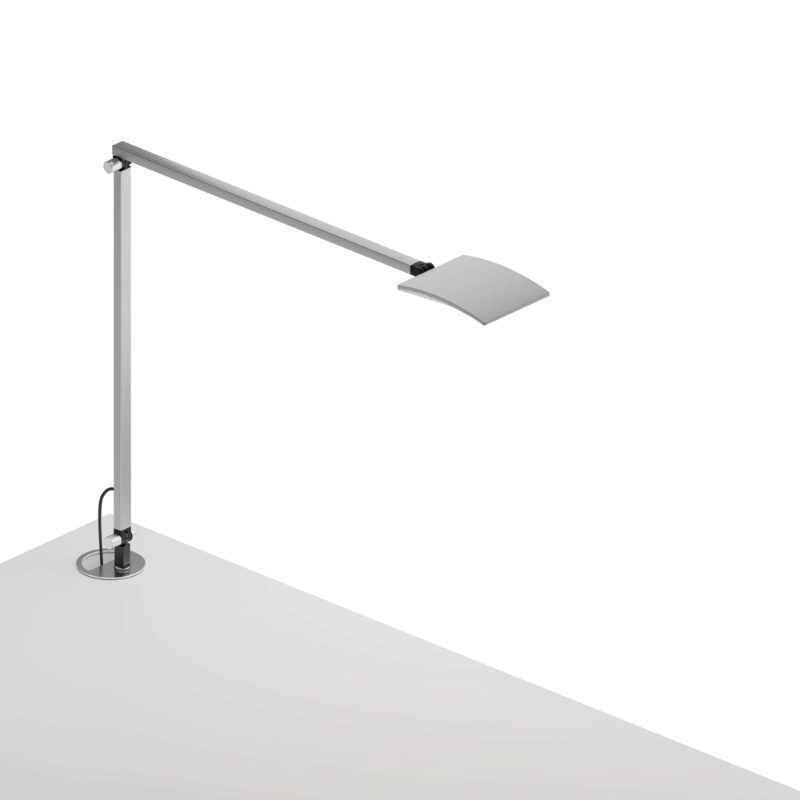 Delivering a phenomenal 99 lumens per watt, Mosso Pro changes light colors from warm to cool and anything in between. An intuitive built-in touchstrip allows for effortless continuous dimming. A built-in occupancy sensor ensures no energy is wasted lighting up a vacant desk. Mosso Pro comes standard with a USB port for charging smartphones or other compatible devices. With Mosso Pro, anything is possible.