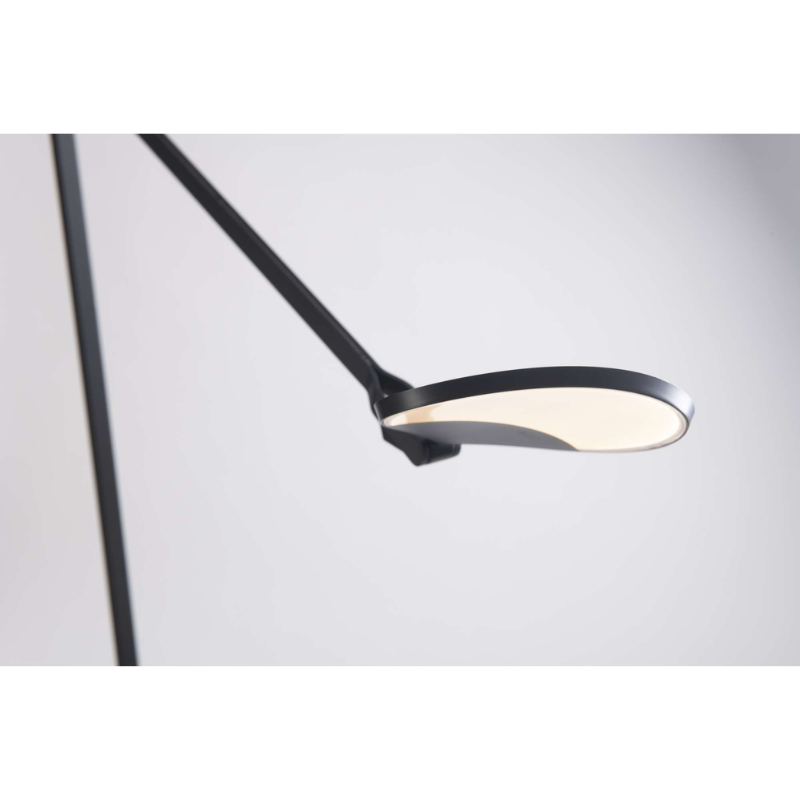 The Splitty Floor Lamp from Koncept in a close up.