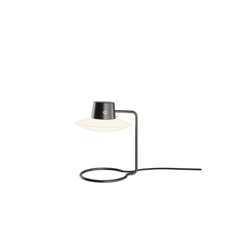 The AJ Oxford Table Lamp emits a pleasant downwardly directed light, which harmoniously illuminates the surface below it through the soft transparency of its triple-layered hand-blown opal glass. In the variant without the top metal shade, the milky opal-glass shade provides further glow to form an alluring halo around the fixture.