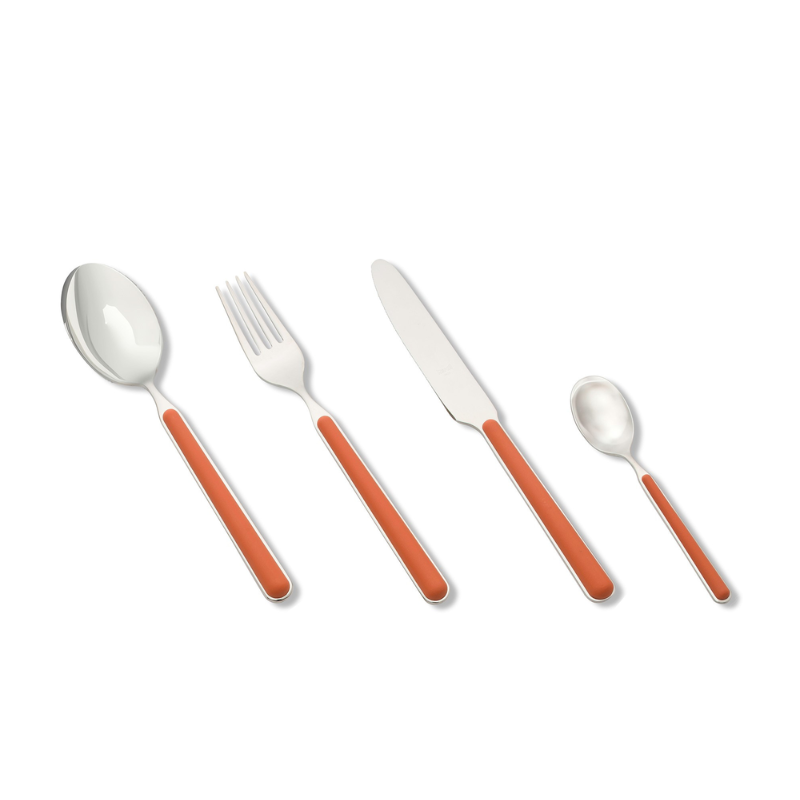 The Fantasia 16 Piece Cutlery Set from Mepra (4 of each per set) in rust.