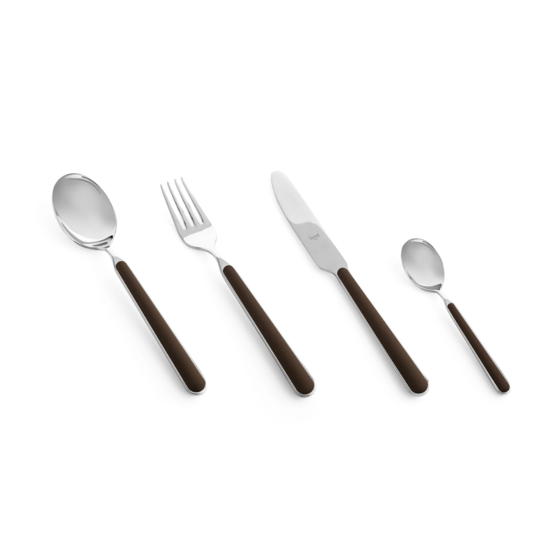 The Fantasia 16 Piece Cutlery Set from Mepra (4 of each per set) in tobacco.