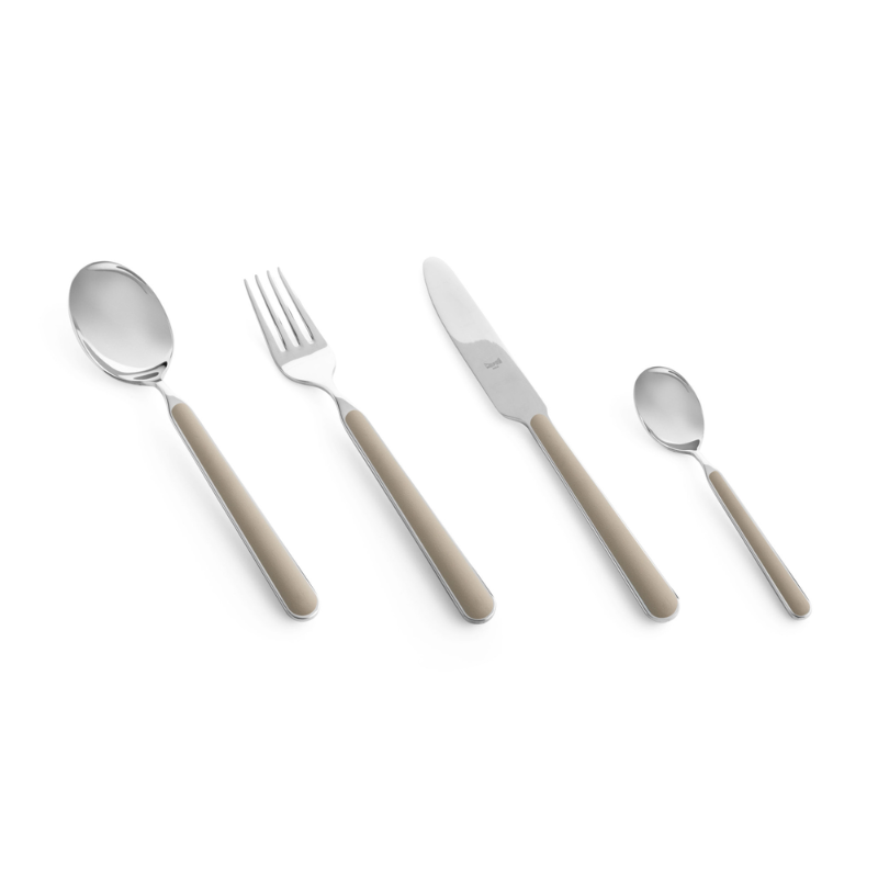 The Fantasia 16 Piece Cutlery Set from Mepra (4 of each per set) in turtle dove.