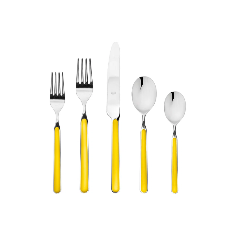The Fantasia 5 Piece Cutlery Set from Mepra in sunflower.