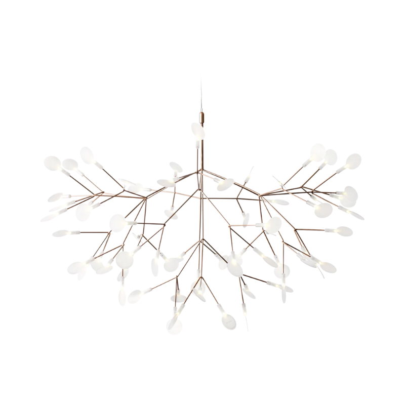 Nature meets technology in Heracleum III Suspended by Bertjan Pot. This airy LED lamp is inspired by the flowering plant of the same name that can grow as high as 5 meters. The white leaves in Heracleum III Suspended ramify from one branch, creating a very technical, natural structure thanks to a technique of coating conductive layers called Electrosandwich by Marcel Wanders studio.