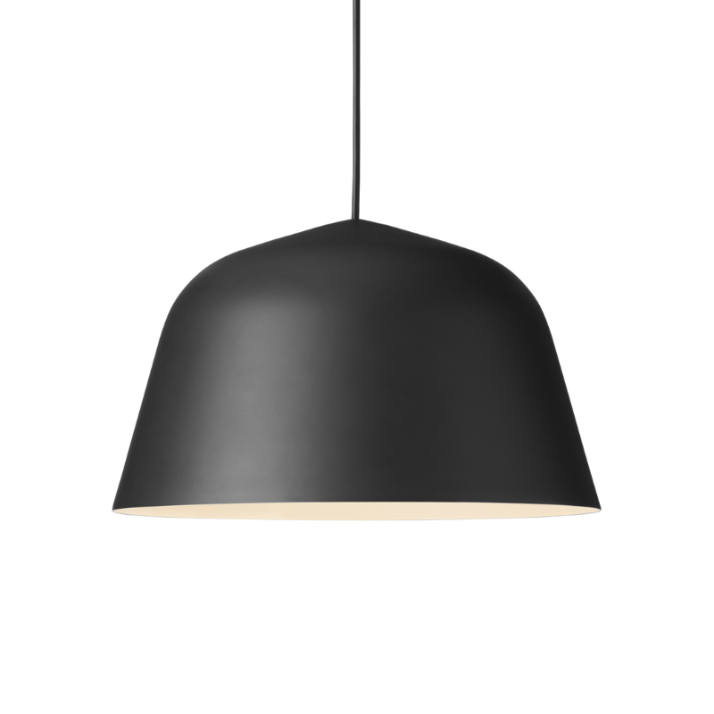 The medium Ambit Pendant Lamp from Muuto in black.