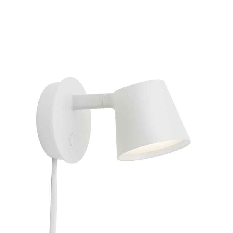 The Tip Wall Lamp from Muuto in white.
