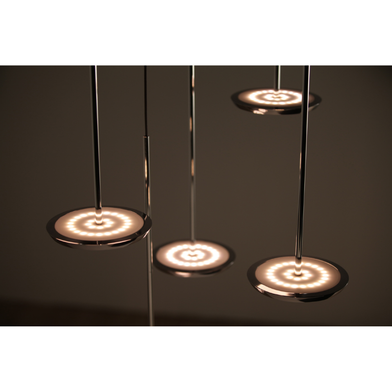 The Sky Collection was inspired as a modular pendant lighting system and Sky Solo is its core foundational element. Its minimal all-aluminum design highlights a powerful two-sided flat panel light source with Dim to Warm LED technology that can deliver up to 1250 lumens of warm ambient light in all directions.