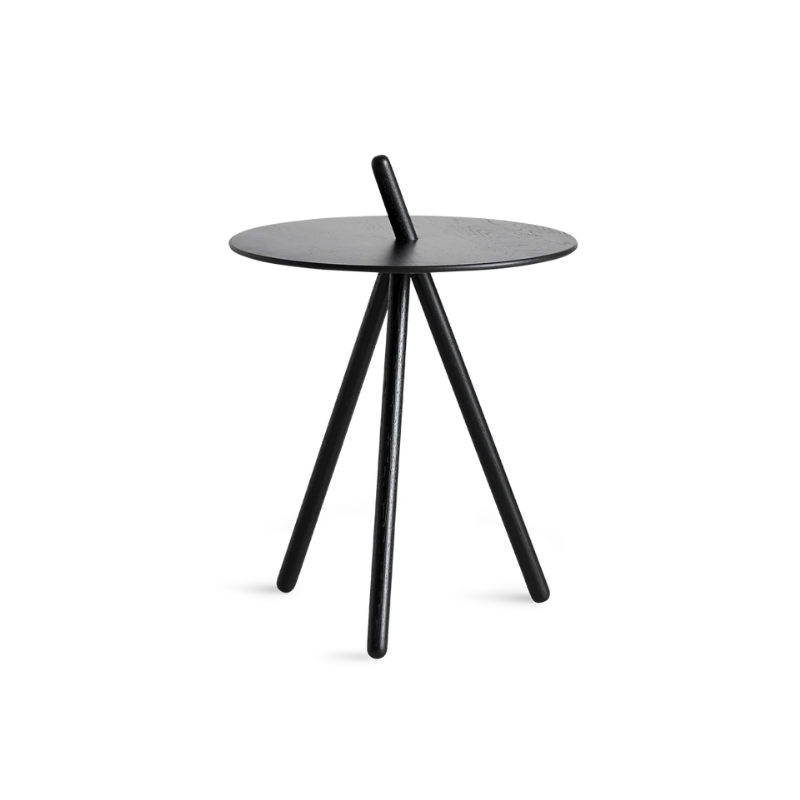 The Come Here Side Table from Woud in Black.