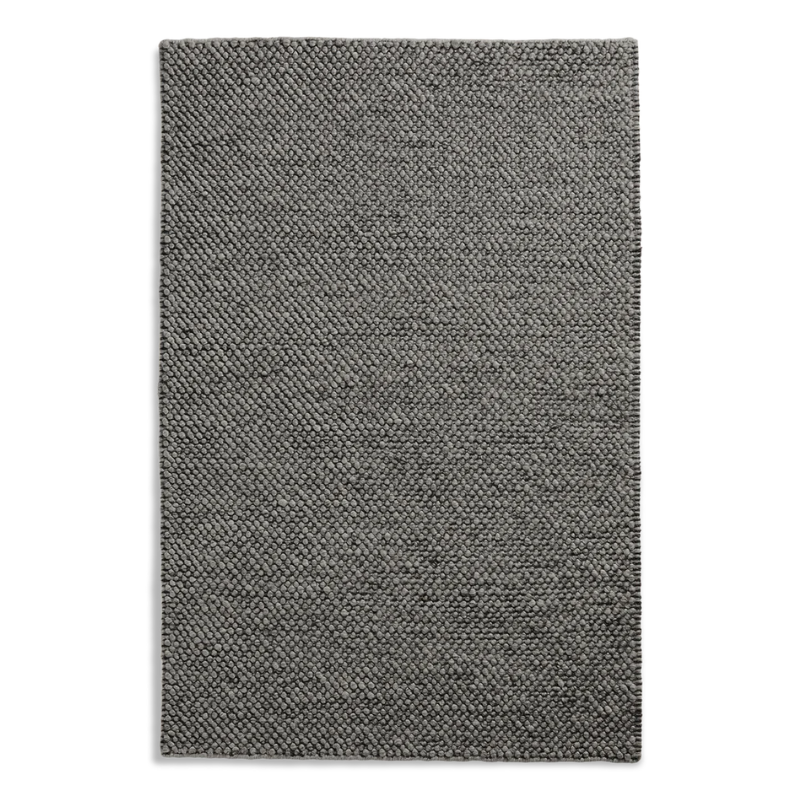 The Tact Rug from Woud in anthracite grey, 200 by 300 cm.