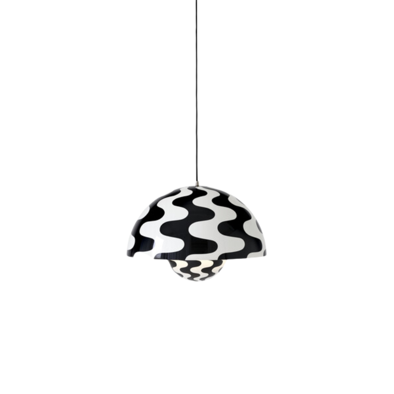 The Flowerpot VP2 Pendant Light from &Tradition in black and white.