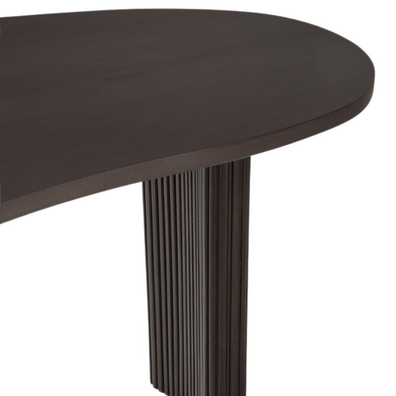 The Boomerang Desk by Ethnicraft from the top edge details. all-groups