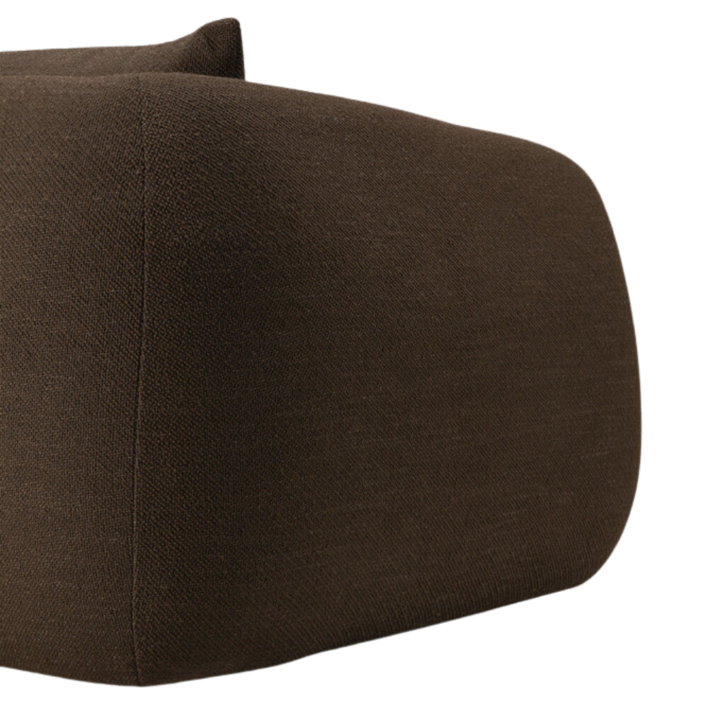 detailed view of the rear of the Figur Sofa by Ethnicraft 3-seater in Chocolate.