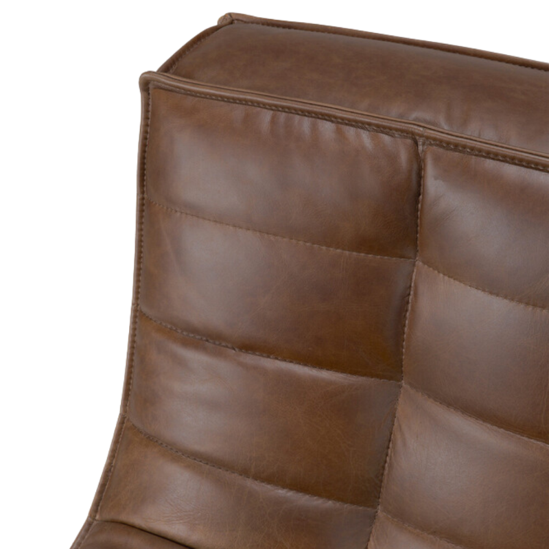 The N701 Leather One Seater Chestnut by Ethnicraft with a close-up of the backrest from the top.