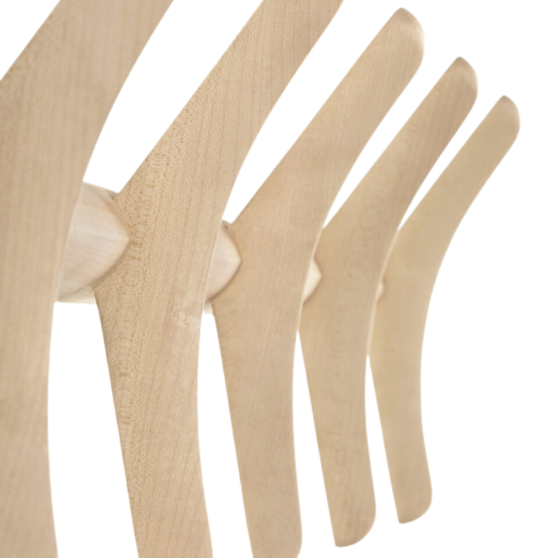 The sycamore PI Wall Coat Rack Oak by Ethnicraft in detail.