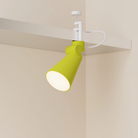 The sprout Aim Clamp Light from Gantri with the white clamp.