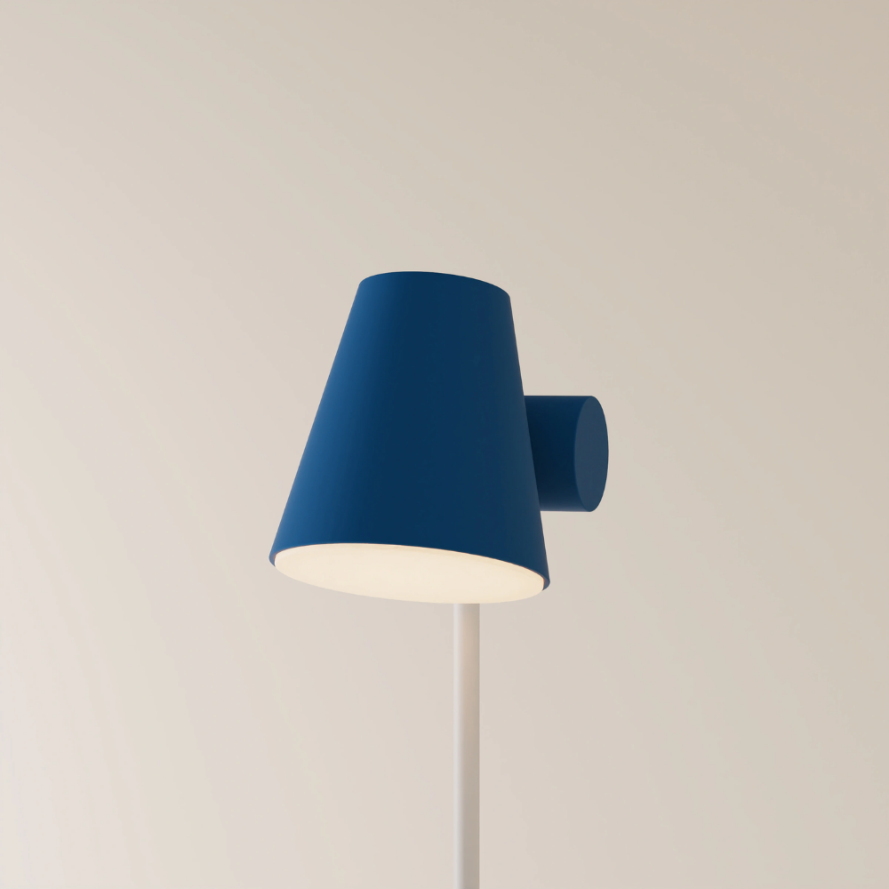 The midnight Aim Floor Light from Gantri with the white rod option.