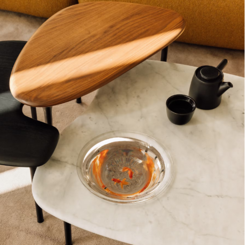 Mid Cyclade Table by Herman Miller | Coffee Table | Illuminée