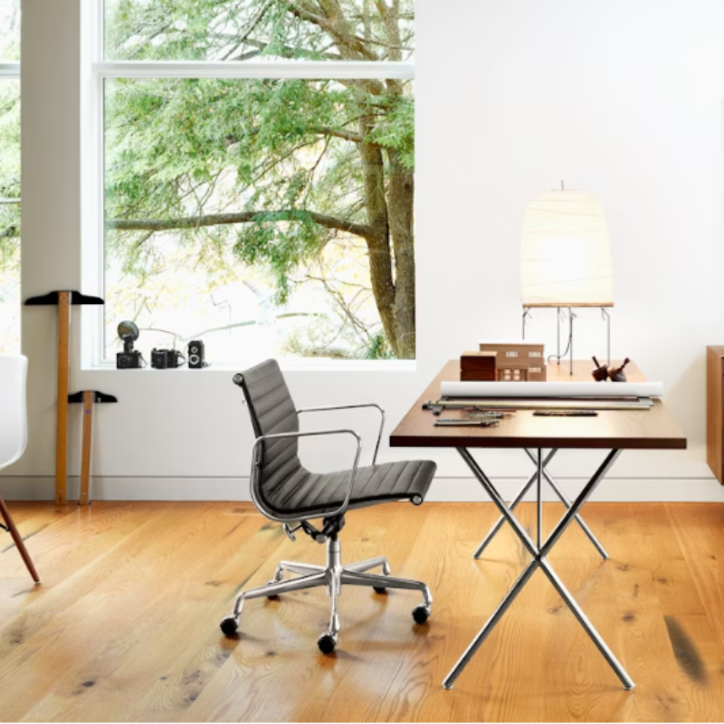 The Eames Aluminum Group Chair, Executive from Herman Miller in a commercial setting.