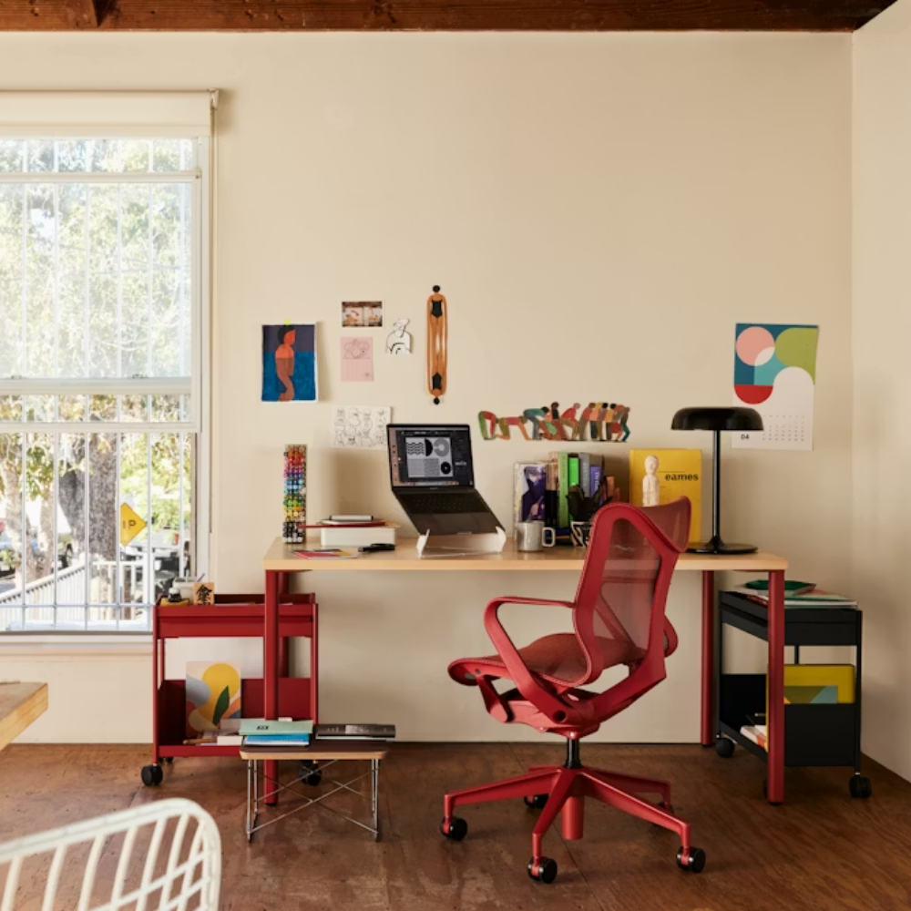 The OE1 Table from Herman Miller in a study. all-groups