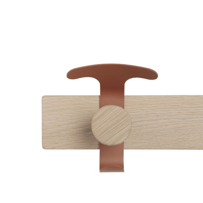 The Avail Coat Rack Oak/Copper Brown from Muuto with a close-up.