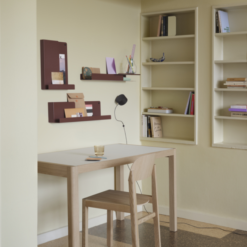 The Folded Sheves Deep Red from Muuto in an office.