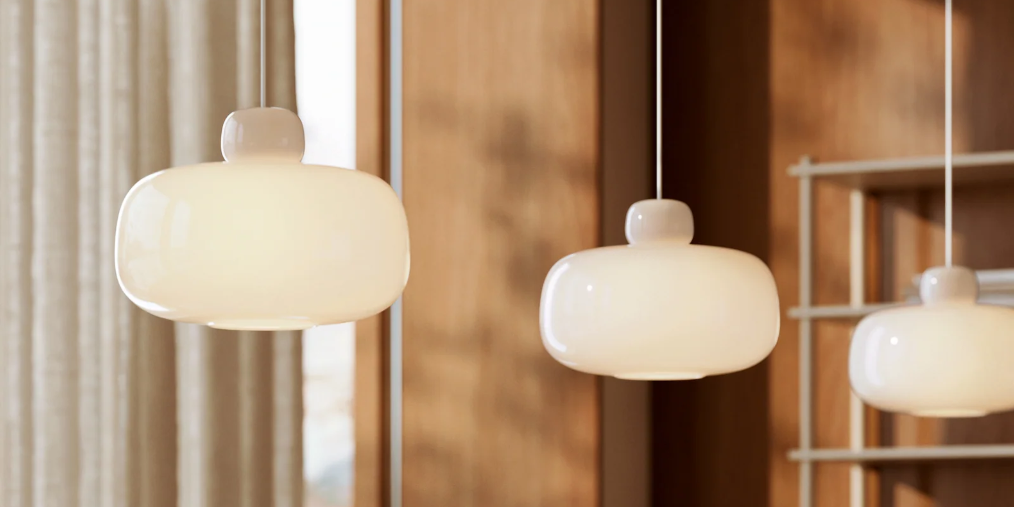 The Stone Glass Pendant in the size large by Woud.