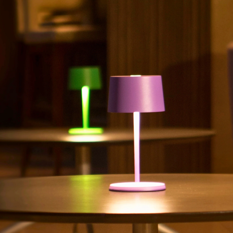 The lilac Olivia Pro Mini from Zafferano in a business setting.