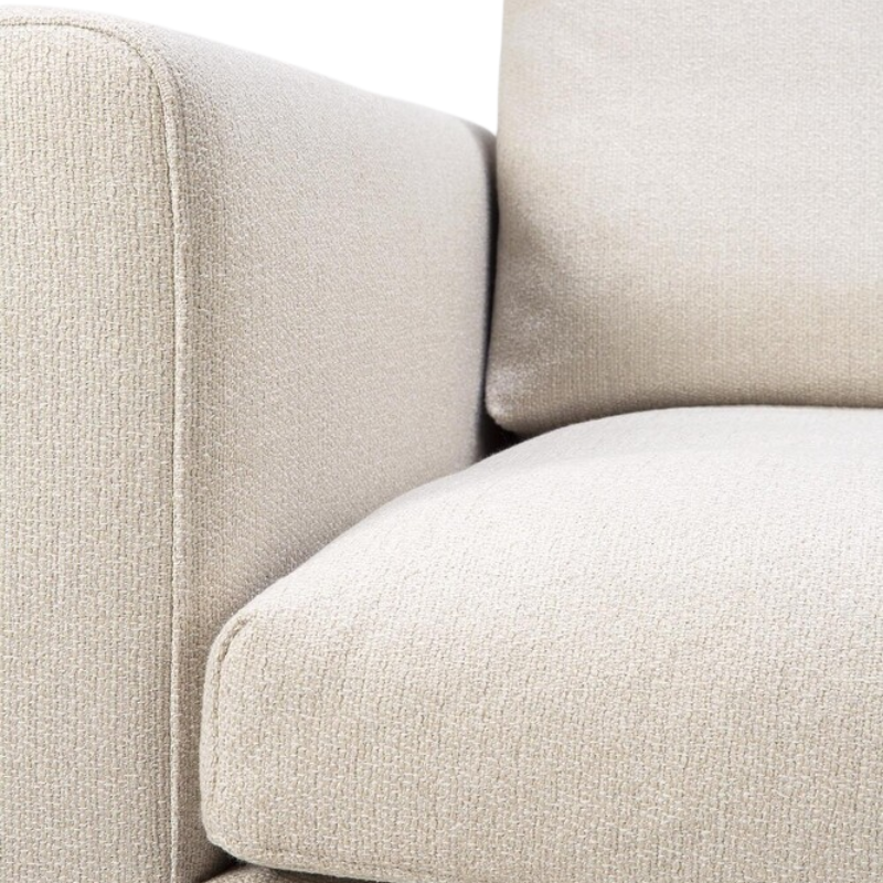 The right arm Mellow End Seater by Ethnicraft from the close-up seat.