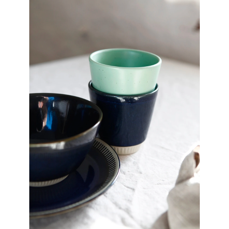 The Colorit range is a colorful ‘sister’ to the classic Knabstrup Keramik tableware of the 1960s. The mugs in the range feature a simple, stylish design with a ribbed base and come in different, exquisite glazes and colors, which look great together when you mix and match them. Mugs are stackable for easy storage.
