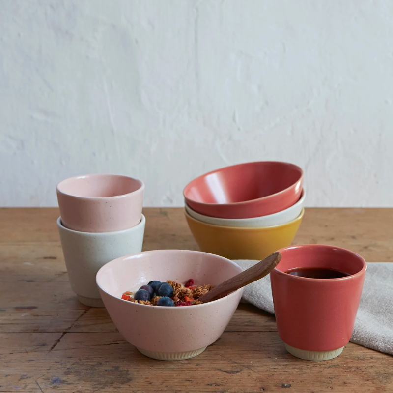 The Colorit range is a colorful ‘sister’ to the classic Knabstrup Keramik tableware of the 1960s. The mugs in the range feature a simple, stylish design with a ribbed base and come in different, exquisite glazes and colors, which look great together when you mix and match them. Mugs are stackable for easy storage.
