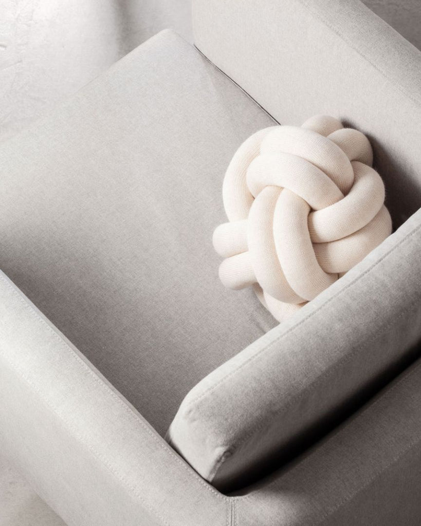 A cushion with a unique character, based on sculptural form instead of patterns. Knot is made from a knitted tube, several meters in length, which is then tied up to create a compact knot which is as comfortable as a support in the sofa as it is elegant to behold. Thanks to its strong design, Ragnheiður Ösp Sigurðardóttir’s Knot cushion belongs to the exclusive group of products that remain in one’s memory. 