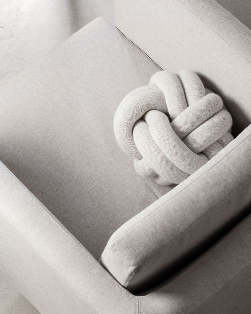 A cushion with a unique character, based on sculptural form instead of patterns. Knot is made from a knitted tube, several meters in length, which is then tied up to create a compact knot which is as comfortable as a support in the sofa as it is elegant to behold. Thanks to its strong design, Ragnheiður Ösp Sigurðardóttir’s Knot cushion belongs to the exclusive group of products that remain in one’s memory. 